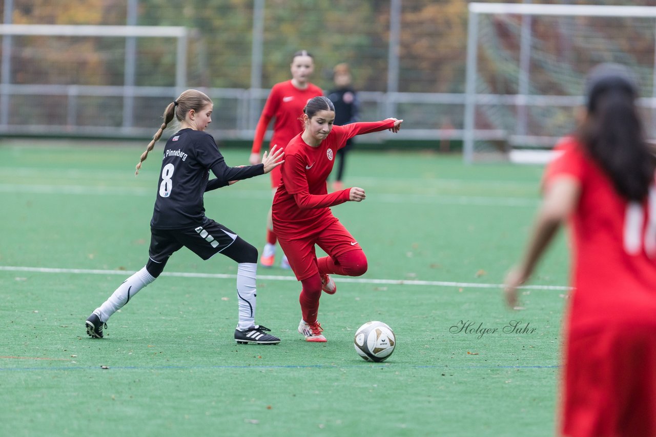 Bild 389 - wCJ VfL Pinneberg - Eimsbuettler TV : Ergebnis: 0:3